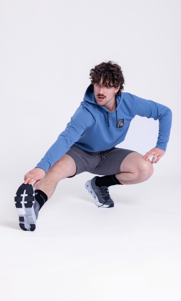 Von Kopf bis Fuß in Sportbekleidung mit Merinowolle. SCROC
