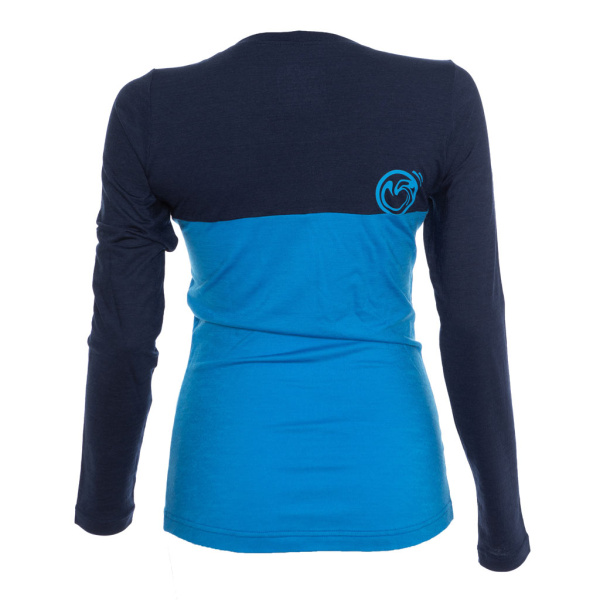 Beim sMerino 155 Shirt Teo langarm w blau für Damen trägst du die SCROC-Kugel am Rücken.