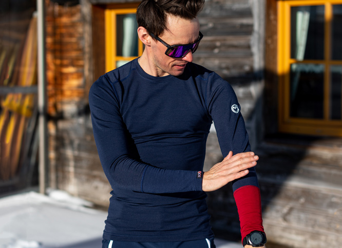 Merino Shirt Herren Langarm sind geruchsneutralisierend und schweißsaugend - SCROC