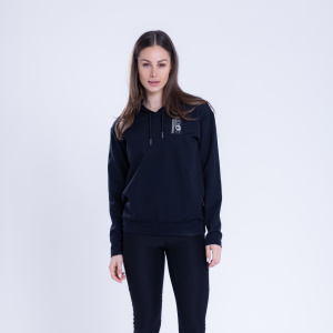 Unser Model trägt den sFleece Merino Hoodie Frato w schwarz in der Größe S. Unser Model trägt den sFleece Merino Hoodie Frato w schwarz in der Größe S.