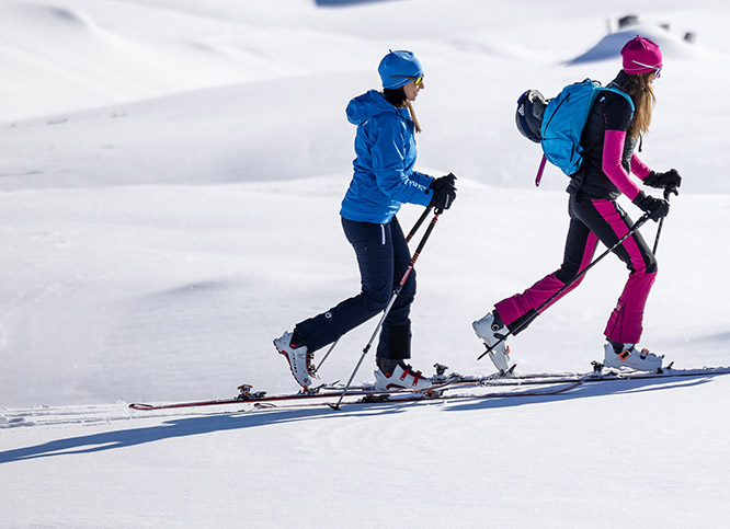 Eine Hose für den Winter mit Merinowolle auf der Innenseite - geeignet für Skitouren, Langlaufen, Wandern, ... von SCROC