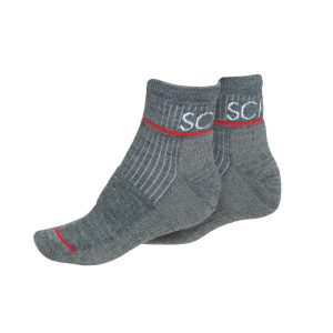 sMerino 190 Socken Nia grau sind geruchsneutralisierend und weich zu tragen.