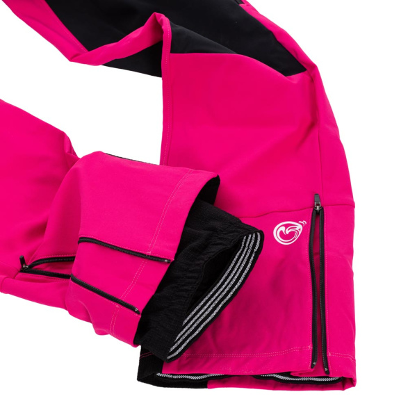 sWooltec Merino Hose Vintro w pink für Damen von SCROC: Schnittschutz sorgt für die nötige Robustheit bei Tourenski und Skischuhen.