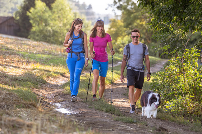 Zum Weitwandern & Pilgern: Wanderhosen aus Merinowolle von SCROC.